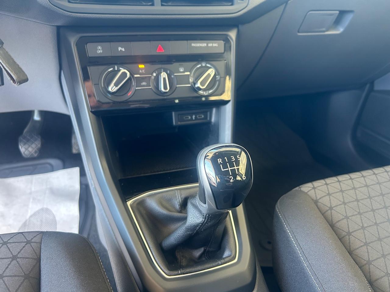 VW T-Cross 1.0 TSI STYLE FULL GARANZIA