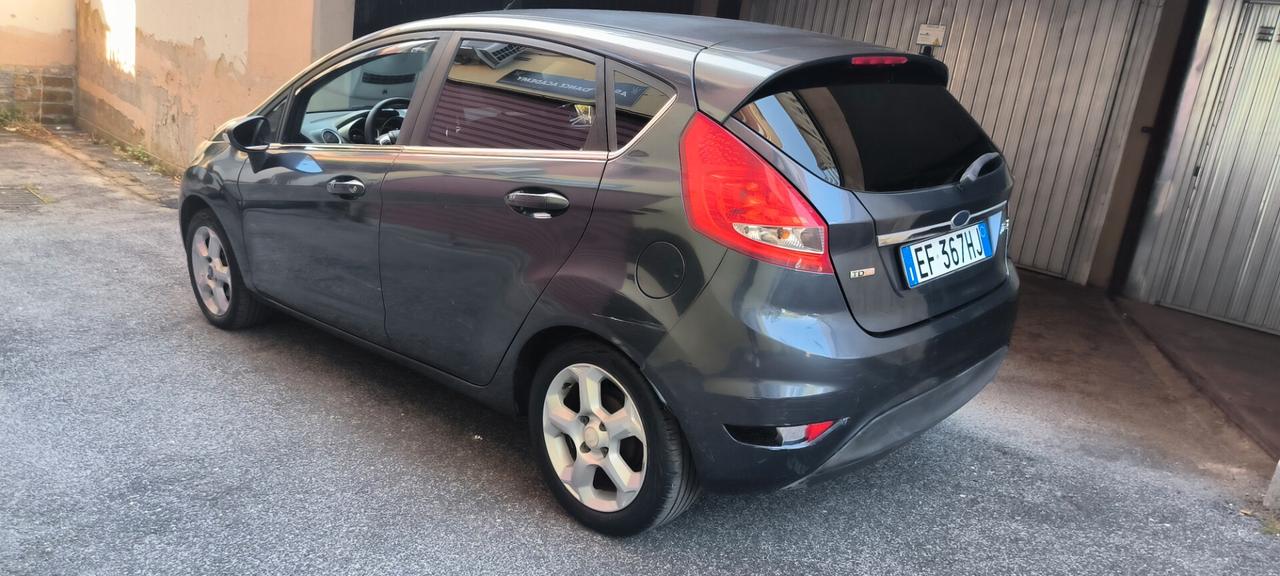 Ford Fiesta 1.4 TDCi 5p. Titanium