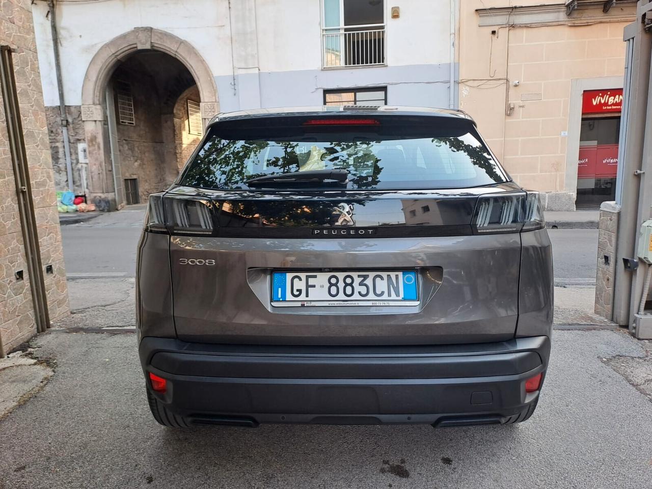 Peugeot 3008 HDi 130 cv tagliandata