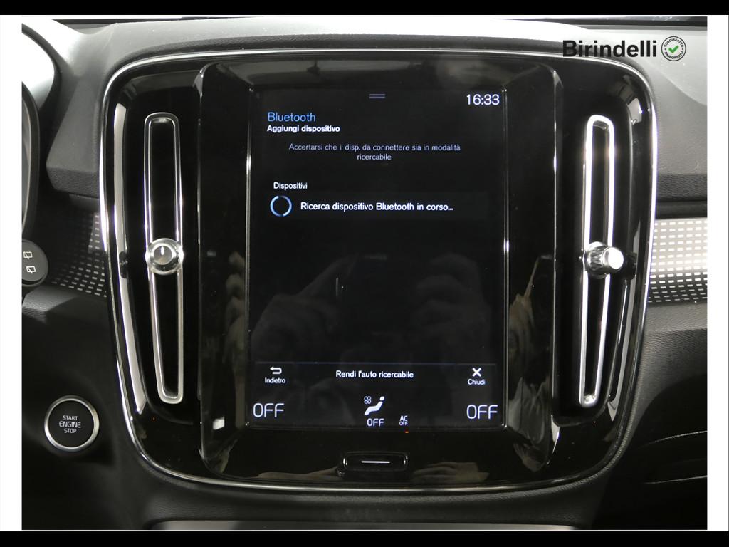 VOLVO XC40 (2017-->) - XC40 T4 Geartronic R-design