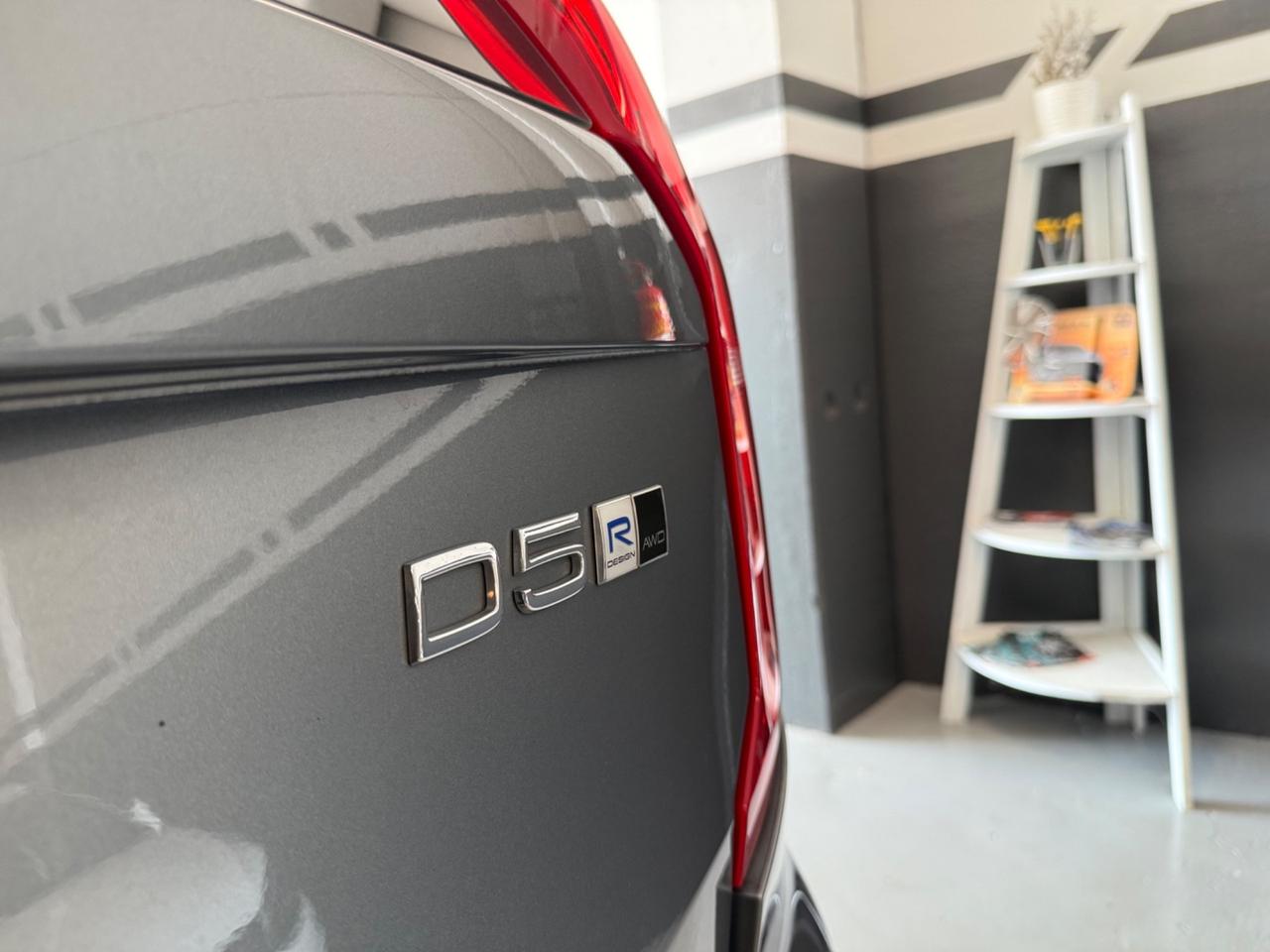 Volvo XC 90 XC90 D5 AWD Geartronic 7 posti R-design