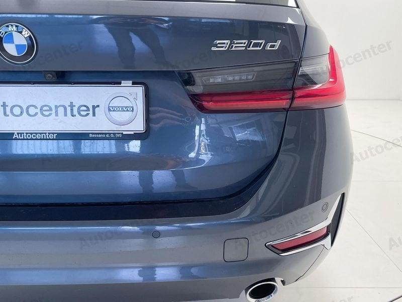 BMW Serie 3 320d Touring mhev 48V Luxury auto