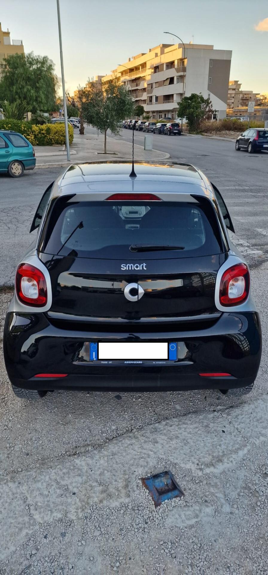 Smart ForFour 70 1.0 Prime 2015
