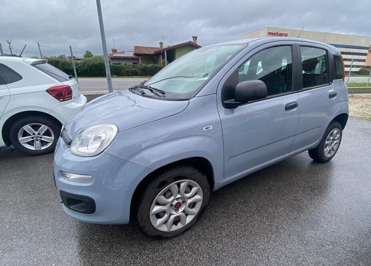 Fiat Panda 0.9 BENZINA/METANO NEOPATENTATI 300 KM