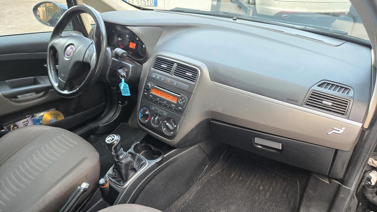 Fiat Grande Punto 1.2 5 porte Neopatentati