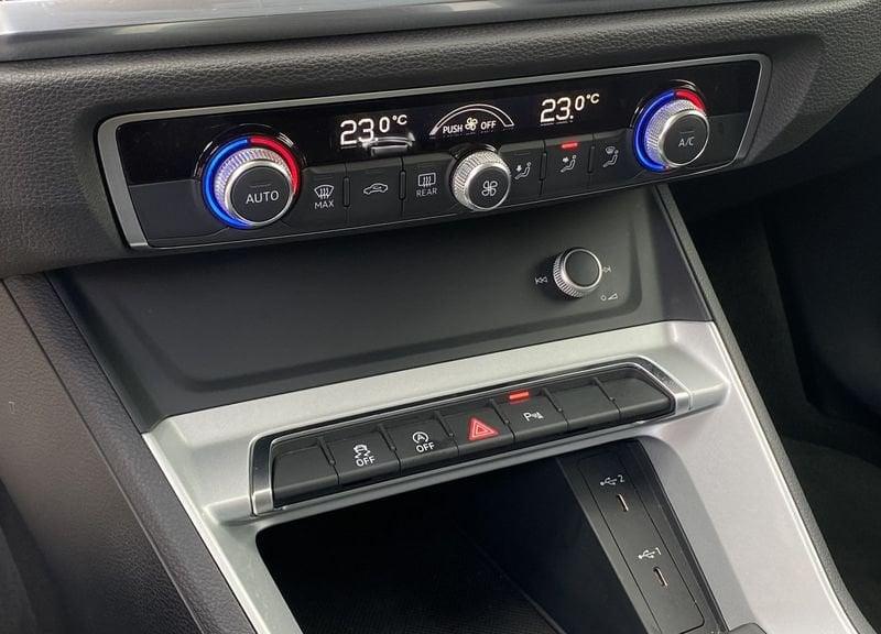 Audi Q3 Business 2.0 TDI 150CV S-Tronic 35