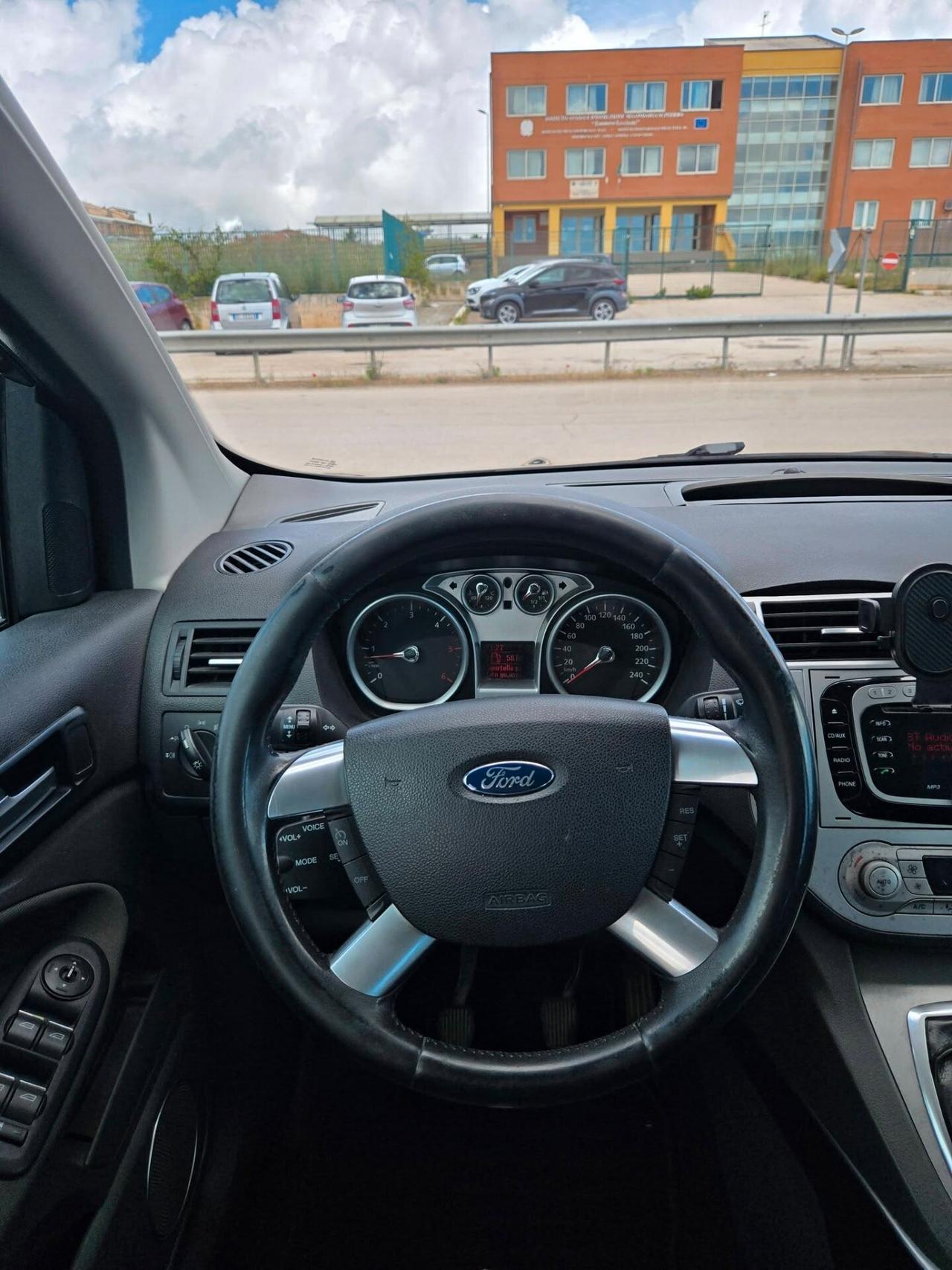 Ford Kuga Kuga+ 2.0 TDCi 136 CV 4WD DPF
