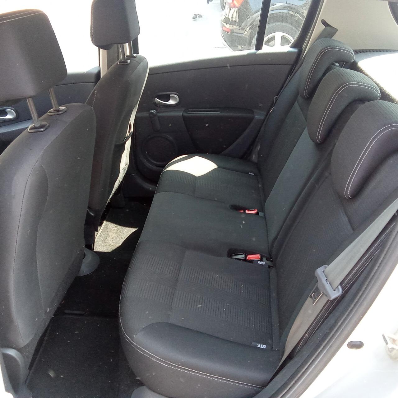 Renault Clio 1.2 16V 5 porte Dynamique
