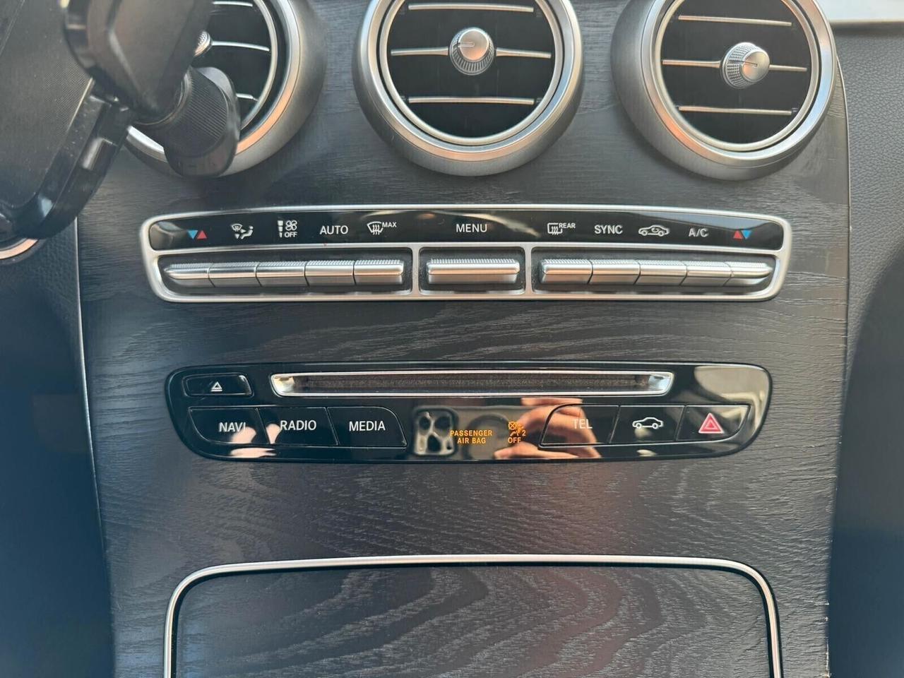 MERCEDES C 220 D S.W. AUTO SPORT