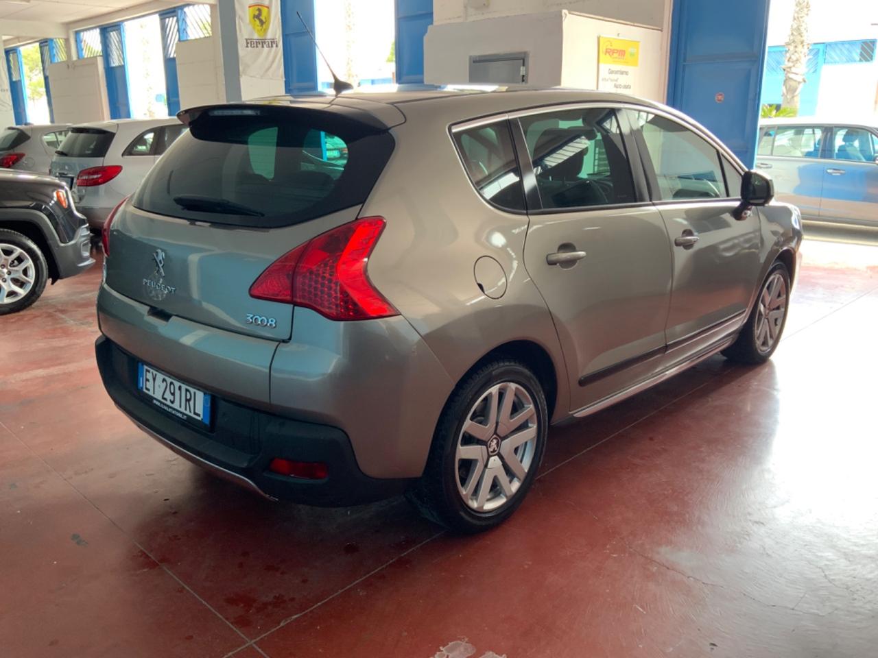 Peugeot 3008 HYbrid4