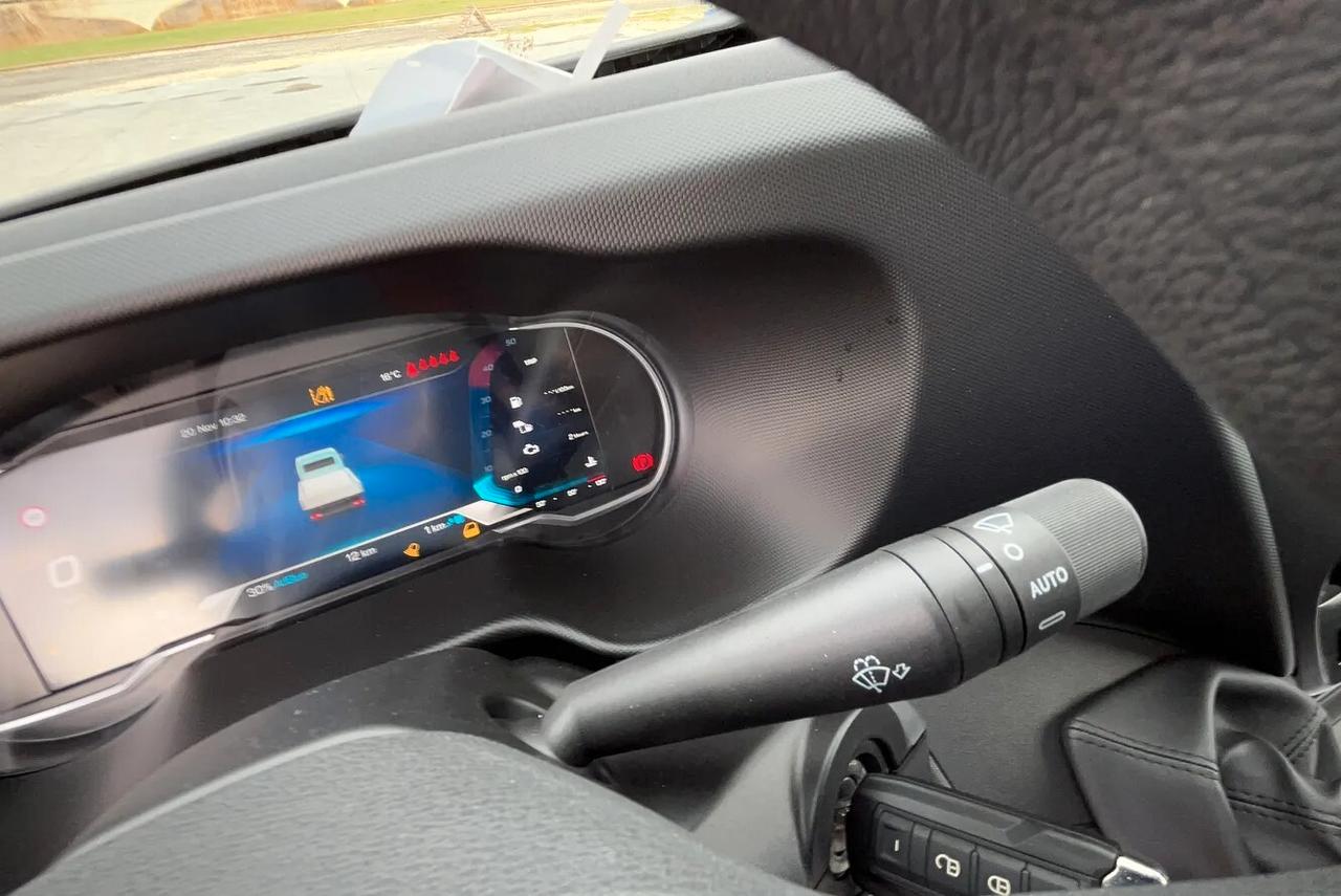 Iveco DAILY35C14 2.3 136cv 3750 7P Ribaltabile