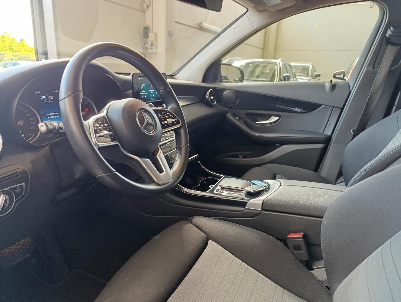 Mercedes GLC SUV GLC 300 de phev (eq-power) Business 4matic auto