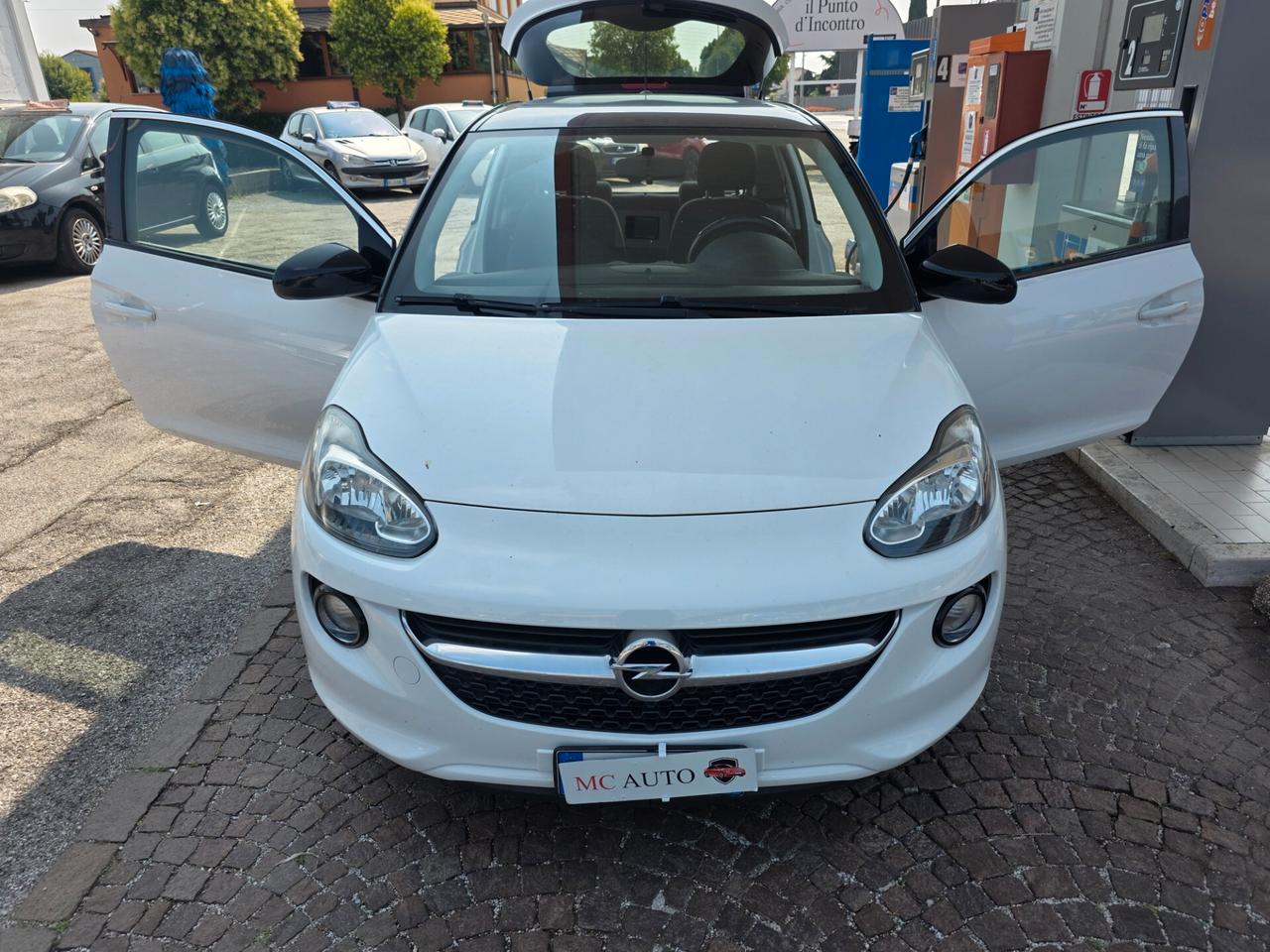 Opel Adam 1.4 87 CV con 83.000km Neopatentati ok