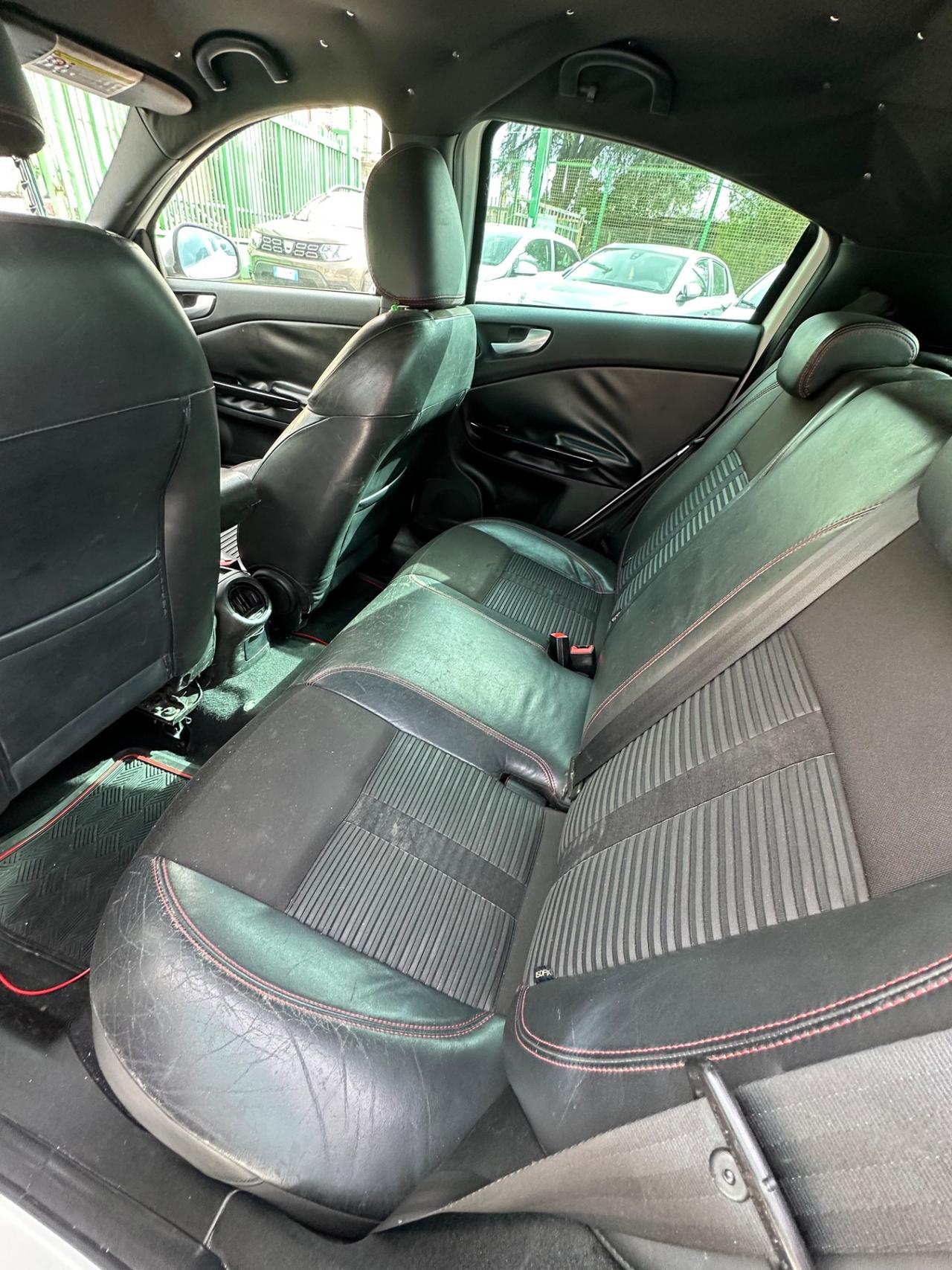 Alfa Romeo Giulietta 1.6 JTDm-2 105 CV Distinctive