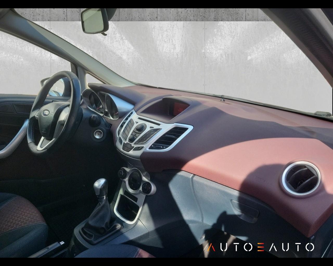 FORD Fiesta VI - fiesta 1.4 16v Titanium Gpl 5p