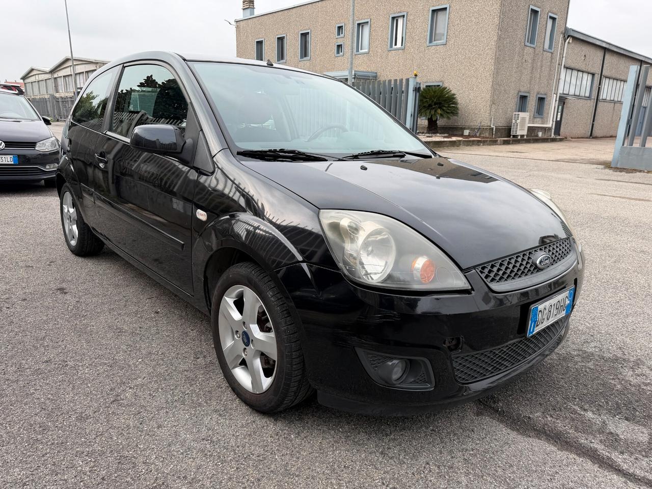 Ford Fiesta 1.2 16V 3p. Ghia
