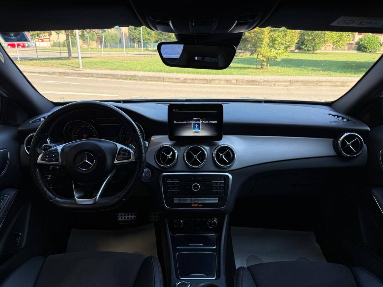 Mercedes-benz GLA 200 d Automatic 4Matic Premium