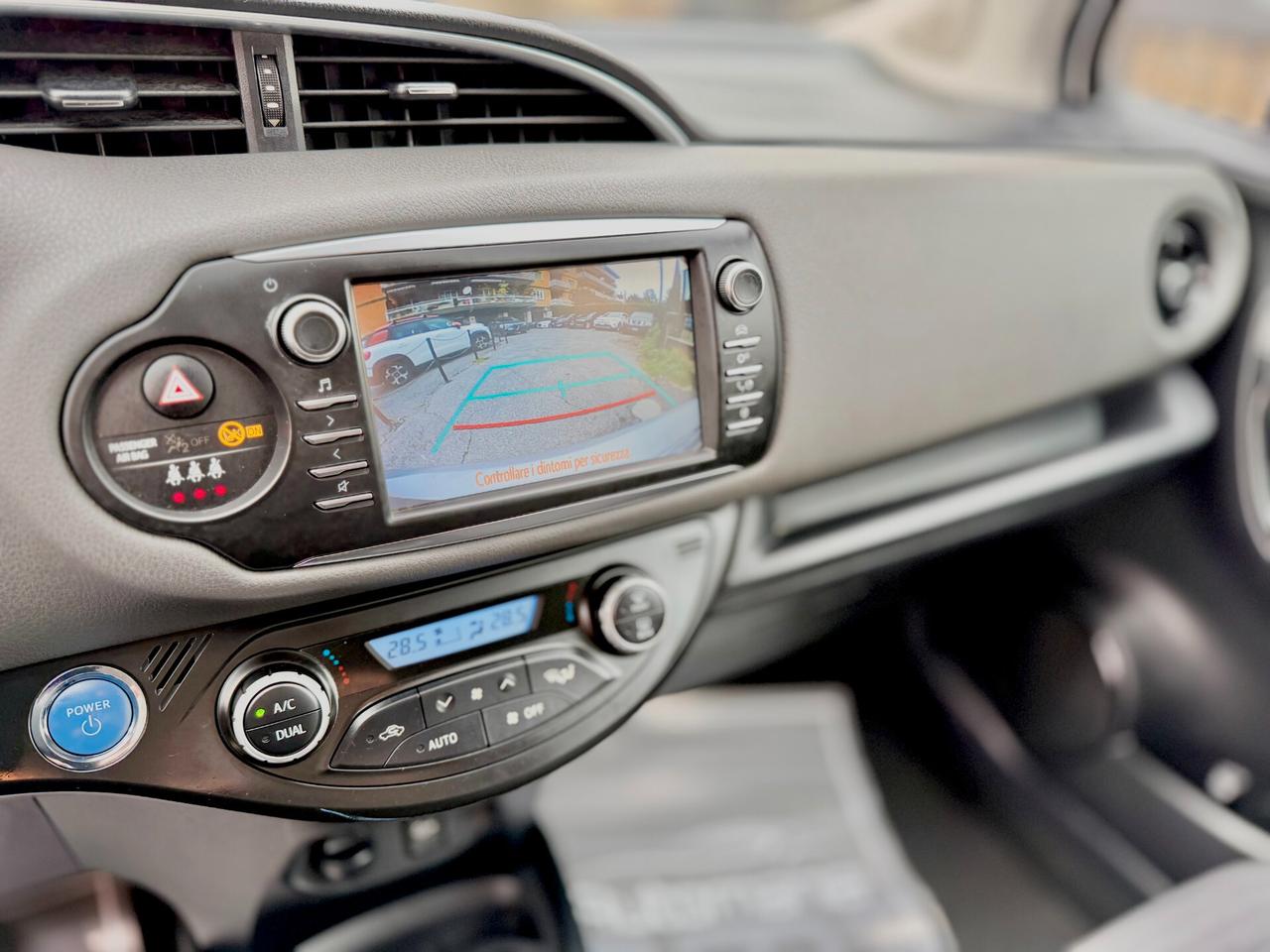 Toyota Yaris 1.5 Hybrid 5p Business PREZZOREALE\UNIPRO\KMCERTIFICATI