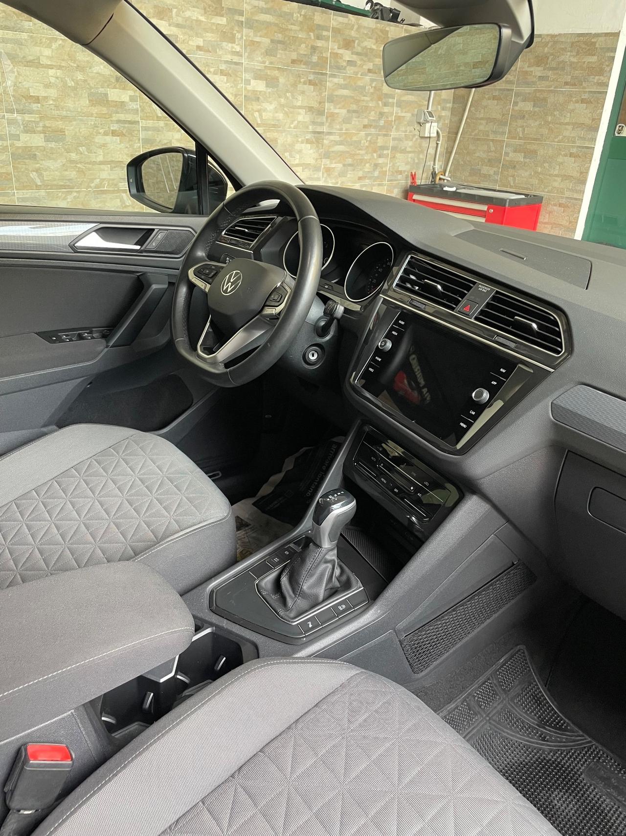 Volkswagen Tiguan 2.0 TDI 150 CV 2021