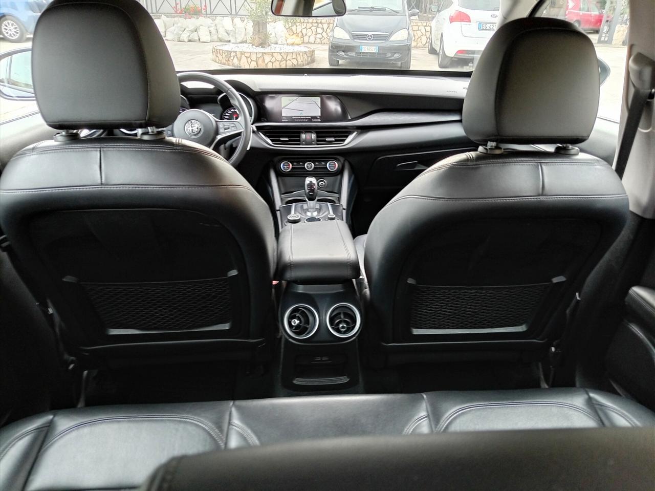 Alfa Romeo Stelvio 2.2 JTDM 210 CV Q4 PELLE NAVI XENON
