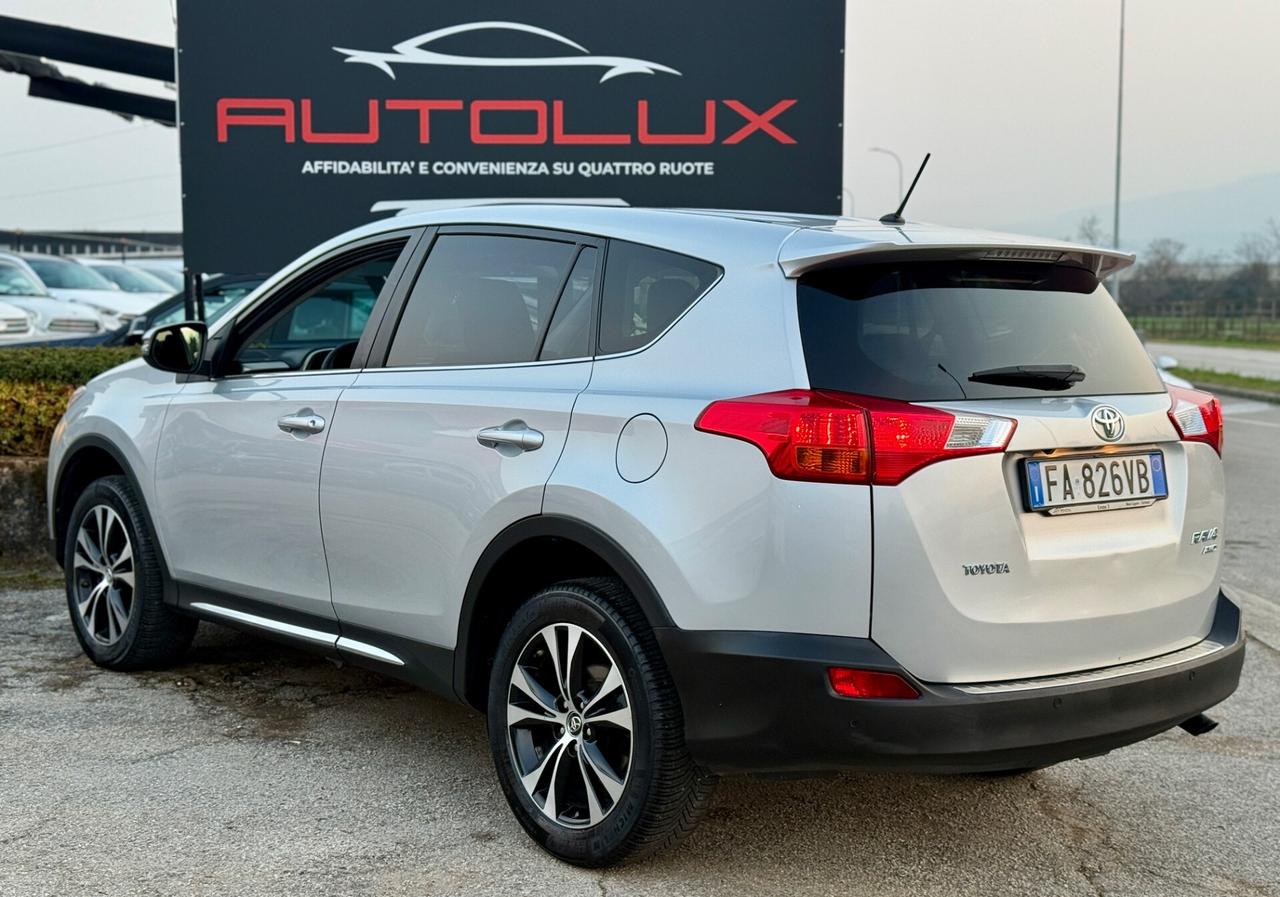 Toyota RAV 4 2.2 D-CAT A/T 4WD Lounge White Ed.