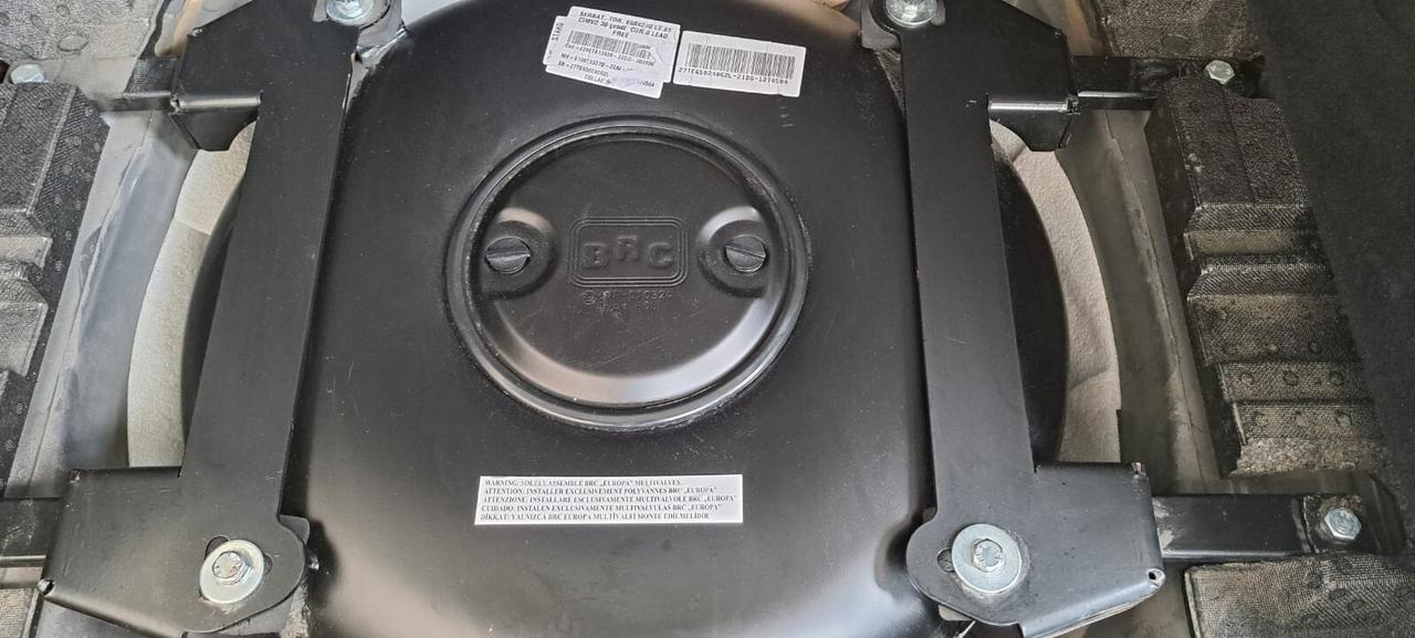 Subaru OUTBACK 2.5i Lineartronic 4dventure GPL gancio traino