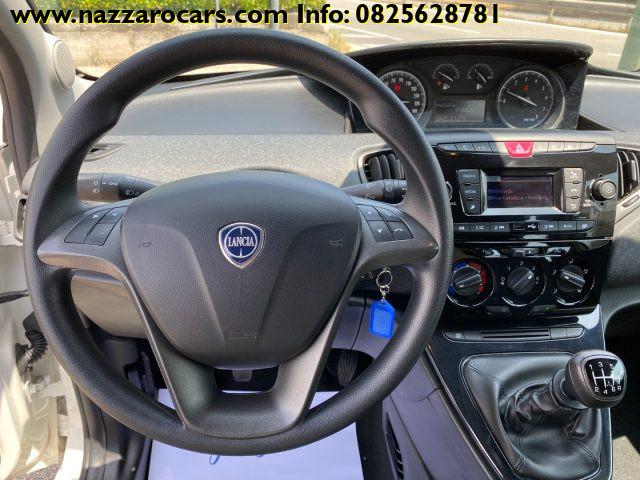 LANCIA Ypsilon 1.0 FireFly 5 porte S&S Hybrid Ecochic Silver