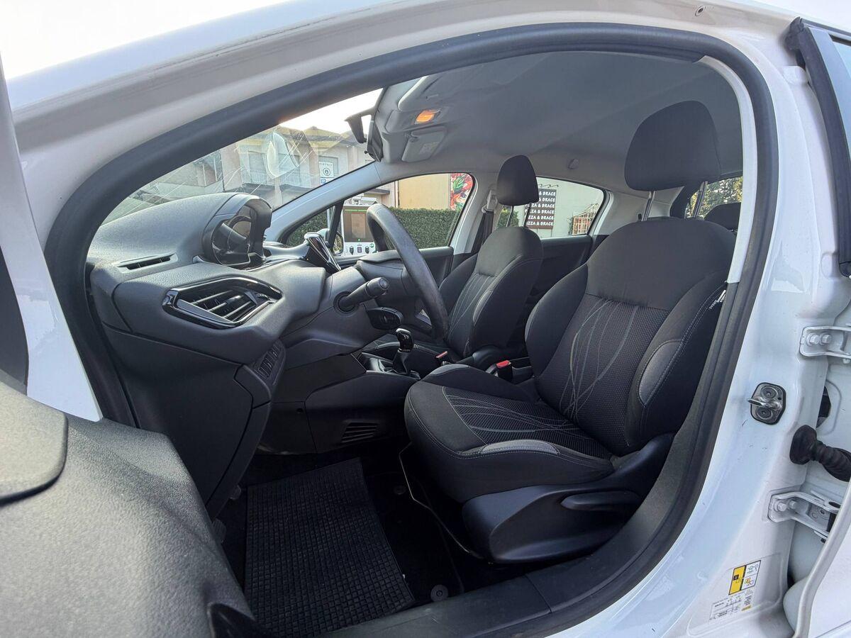 Peugeot 208 1.4 hdi 8v Allure 5p