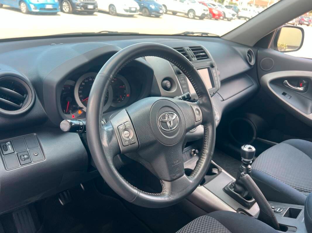 Toyota RAV4 2.2 d-4d 136cv