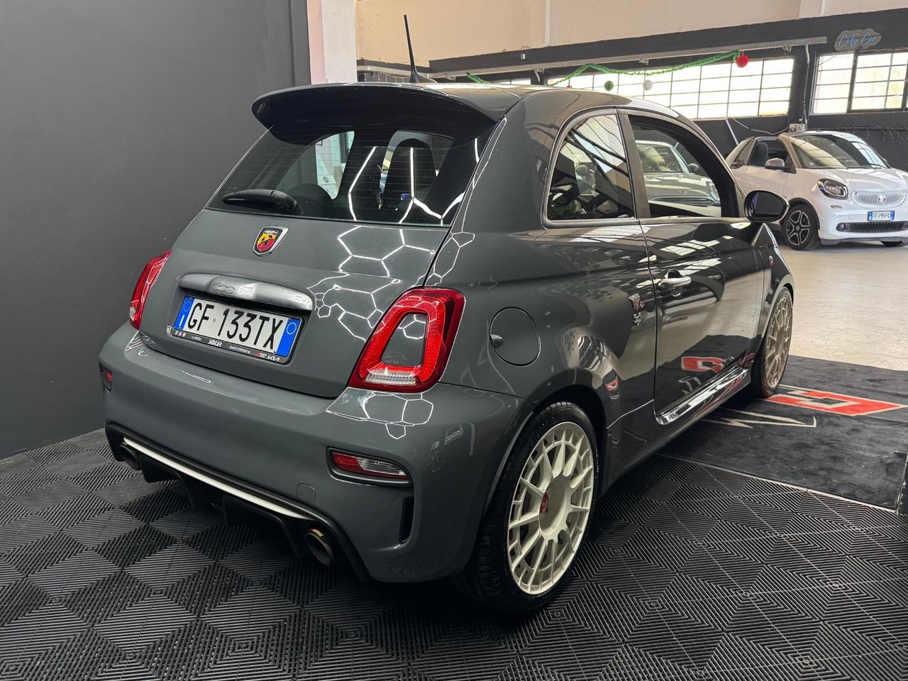 Fiat 500 Abarth 595 (2021) – 145 CV di Pura Adrenalina