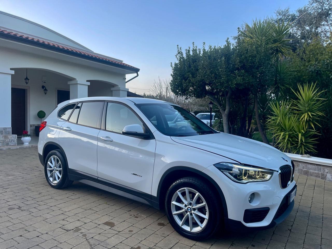 BMW X1 1.8D SDRIVE STEPTRONIC FULL LED NEW 16