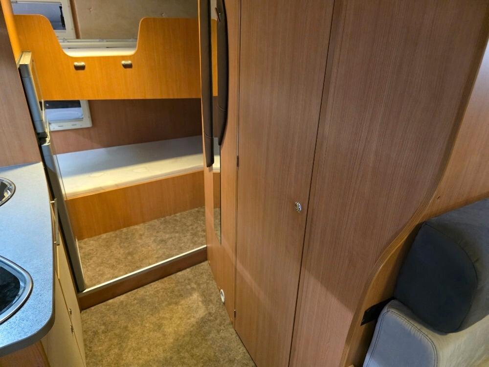 CAMPER CHALLENGER GENESIS 65