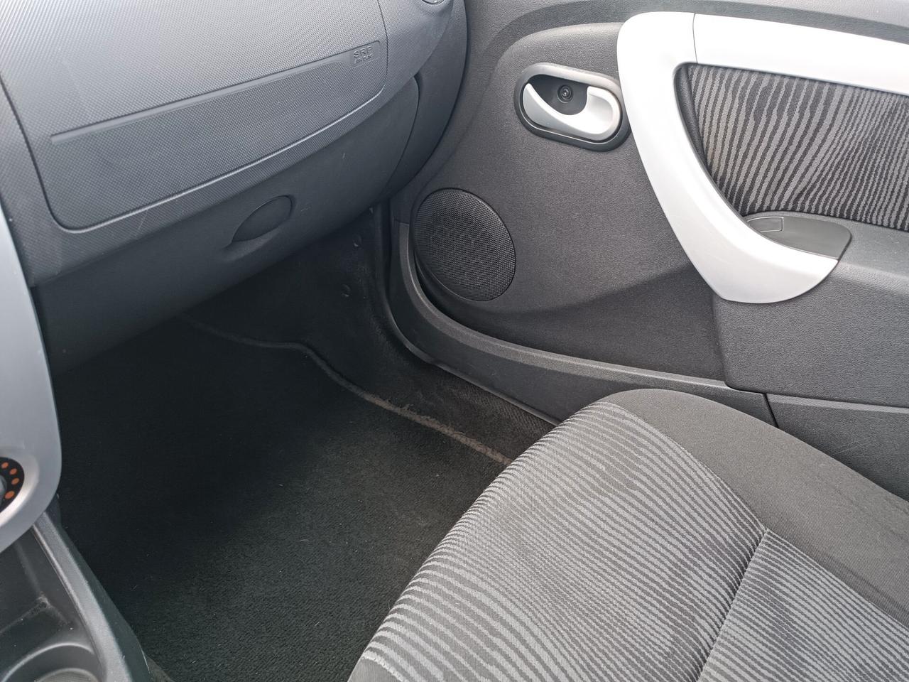 Dacia Sandero 1.4 8V GPL Lauréate