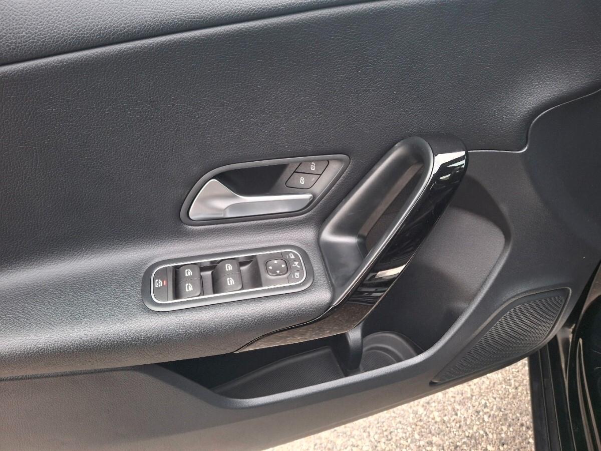 Mercedes-benz A 180 d Automatic Business Extra km 48000