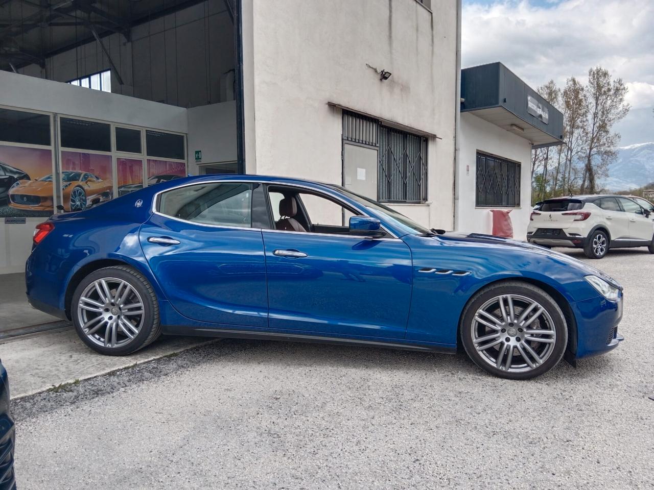 Maserati Ghibli 3.0 V6 250CV DIESEL