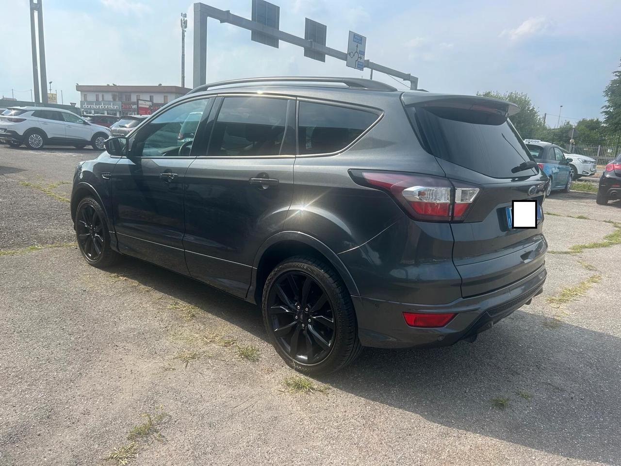 Ford Kuga 2.0 TDCI 180 CV S&S 4WD Powershift ST-Line