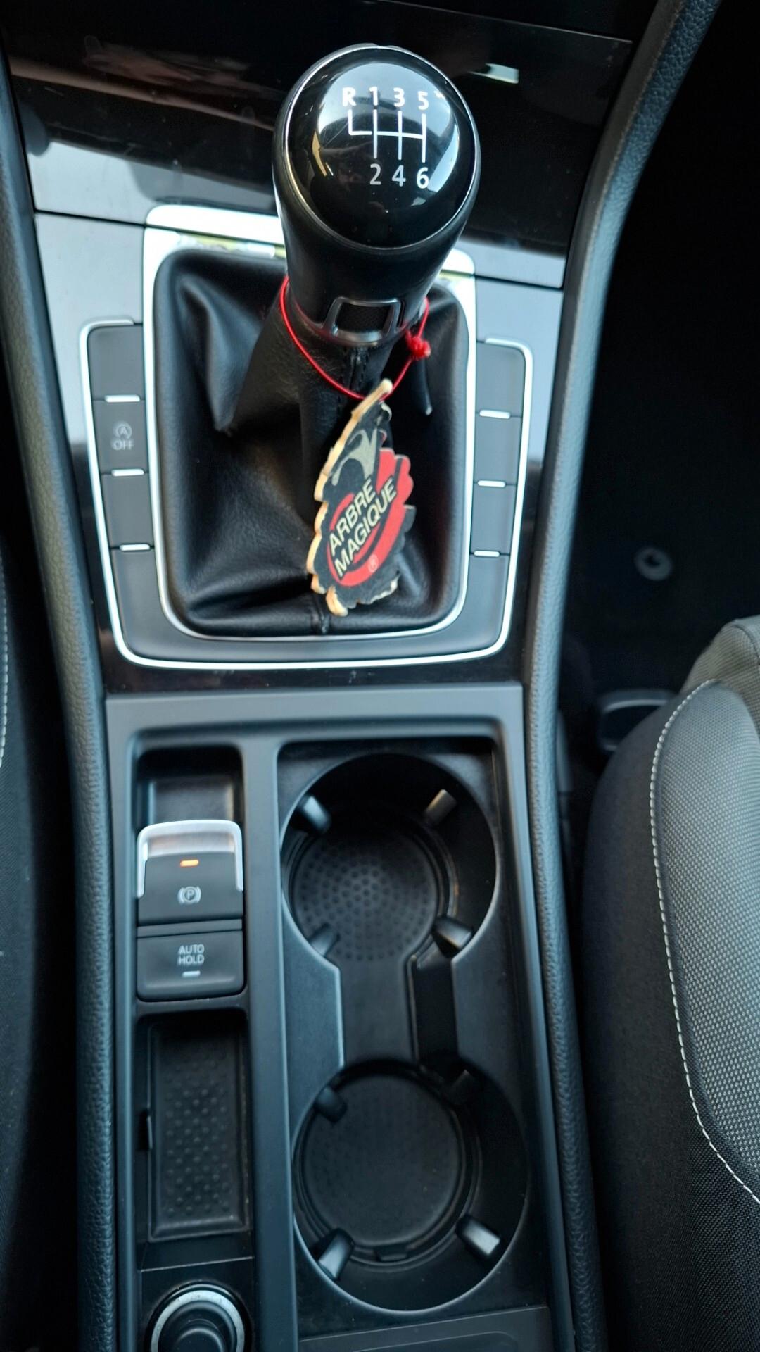 Volkswagen Golf 2.0 TDI 5p. Highline BlueMotion Technology