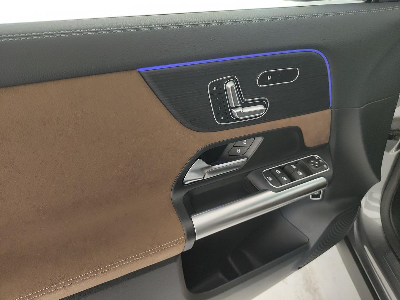 Mercedes-Benz GLA 200 d