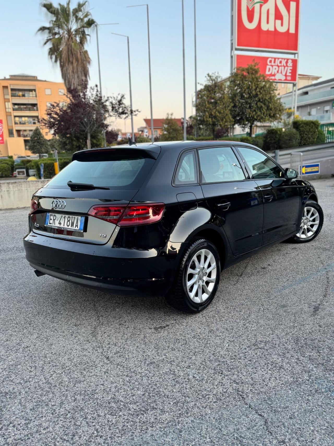 Audi A3 SPB 1.6 TDI Attraction