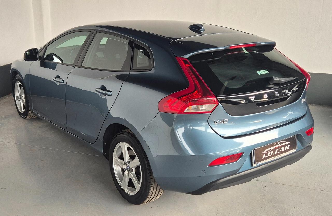 Volvo V40 D2 1.6 Kinetic