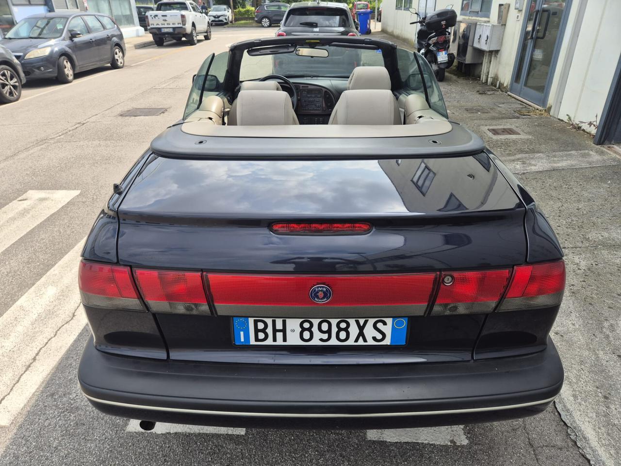 Saab 9-3 2300 i