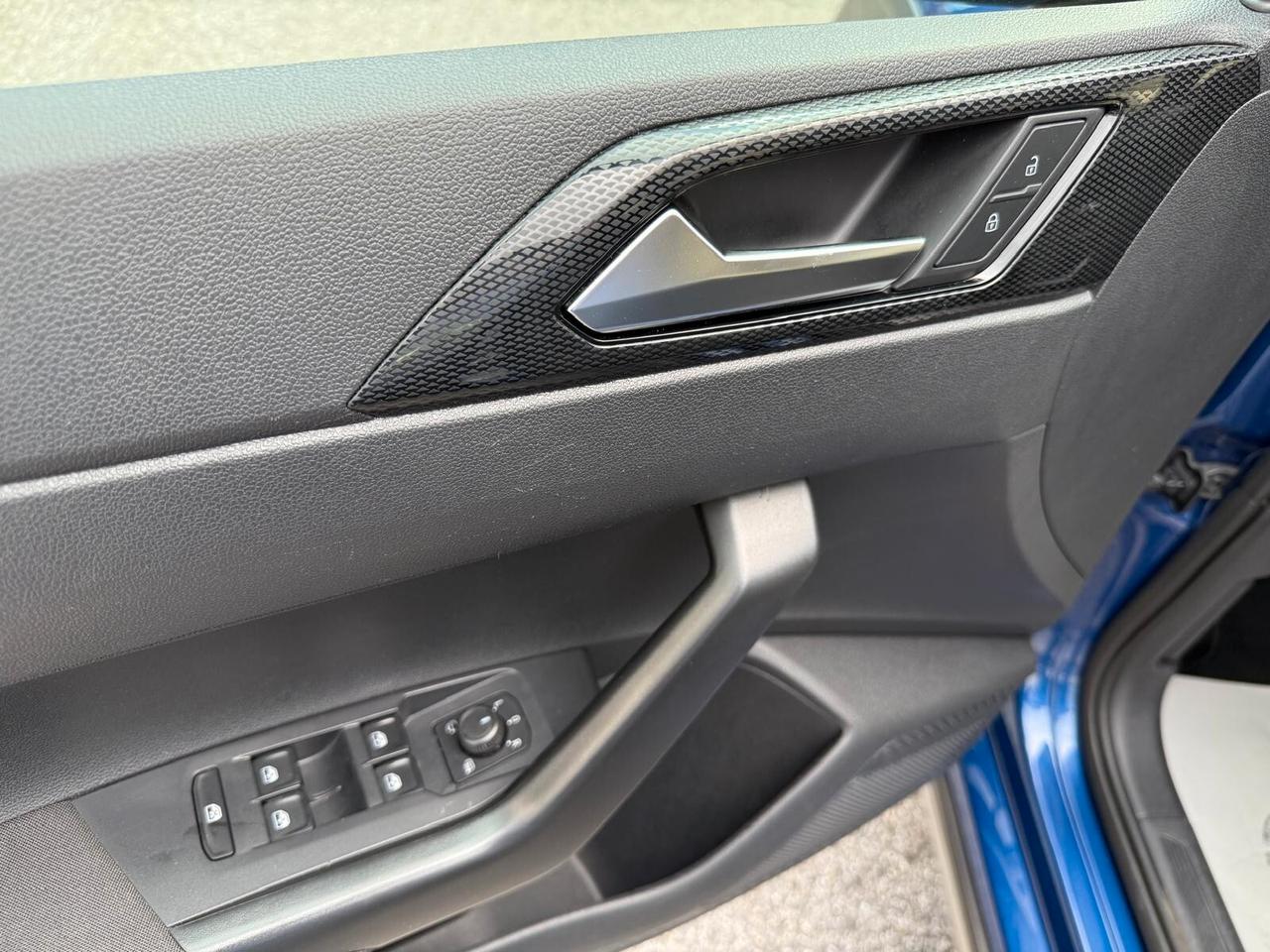 Volkswagen Taigo 1.0 TSI 95 CV Life *CARPLAY / ANDROID*OK NEOPATENTATI*