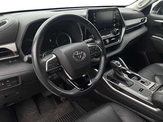 Toyota Highlander 2.5H AWD-i E-CVT Lounge