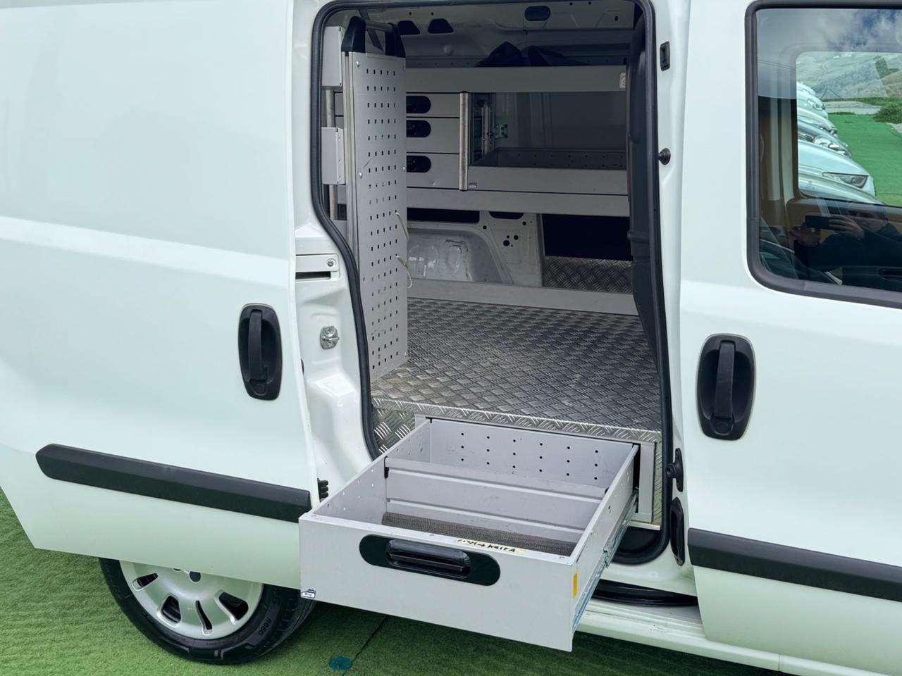 Fiat Doblo Doblò 1.6 MJT 105CV (Attrezzato)