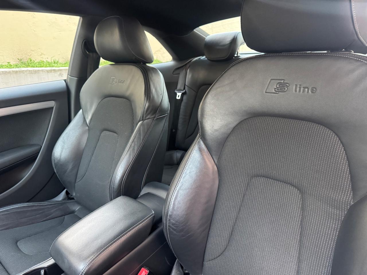 Audi A5 S-line coupe quattro