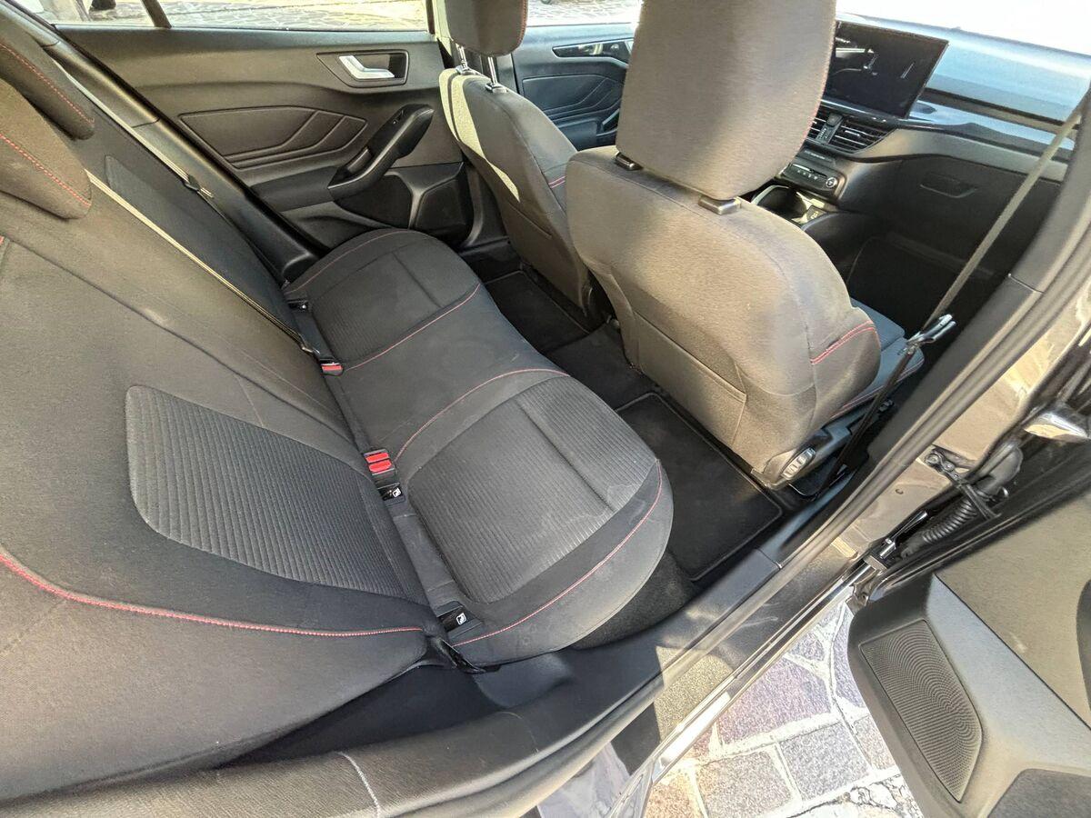 Ford Focus 1.5 ecoblue ST-Line 115cv auto