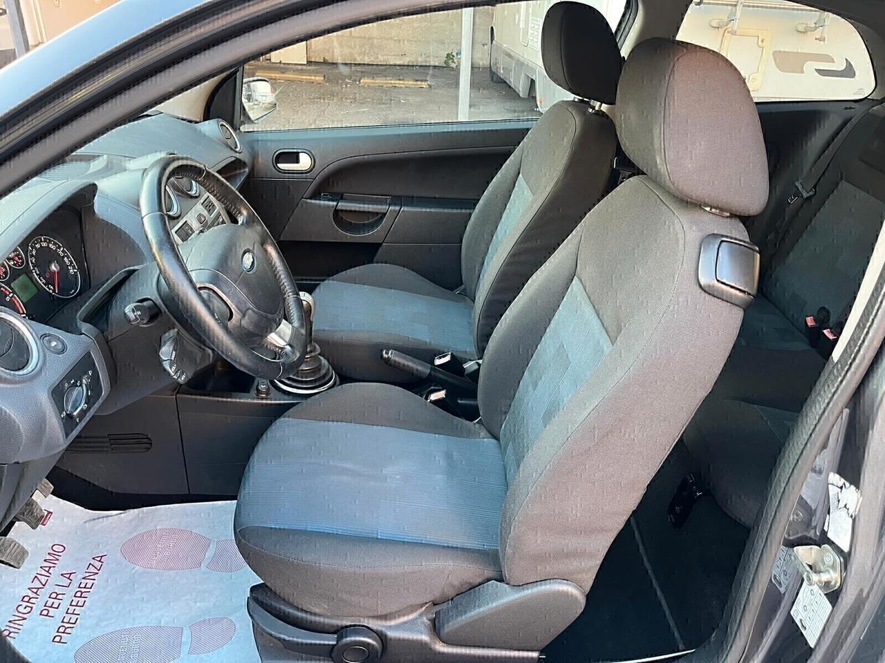 Ford Fiesta 1.4 TDCi 70Cv 12 MESI DI GARANZIA.