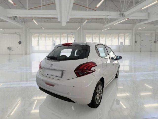 PEUGEOT 208 1° serie 5 porte Active ADATTA A NEOPATENTATI