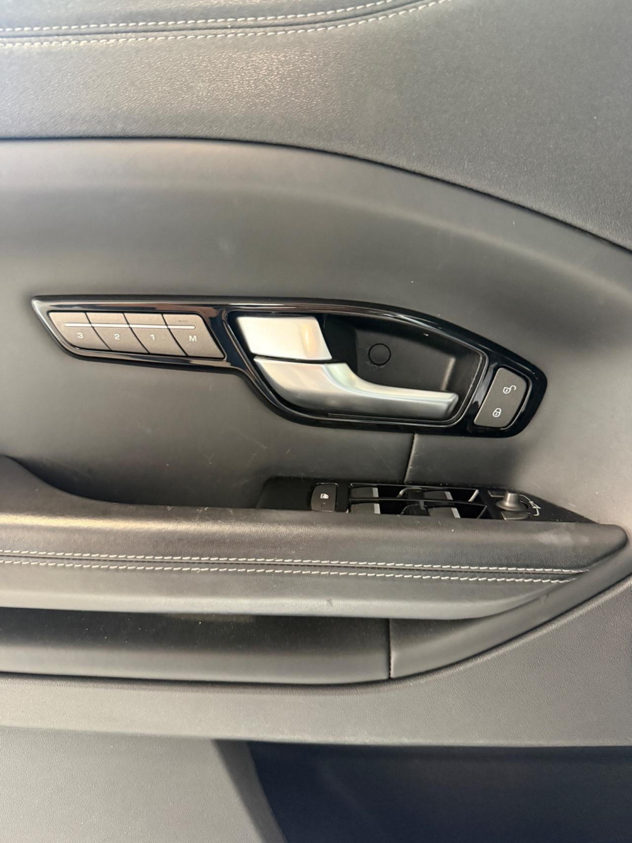 Land Rover Range Evoque 2.0 TD4 180 CV 5p. HSE