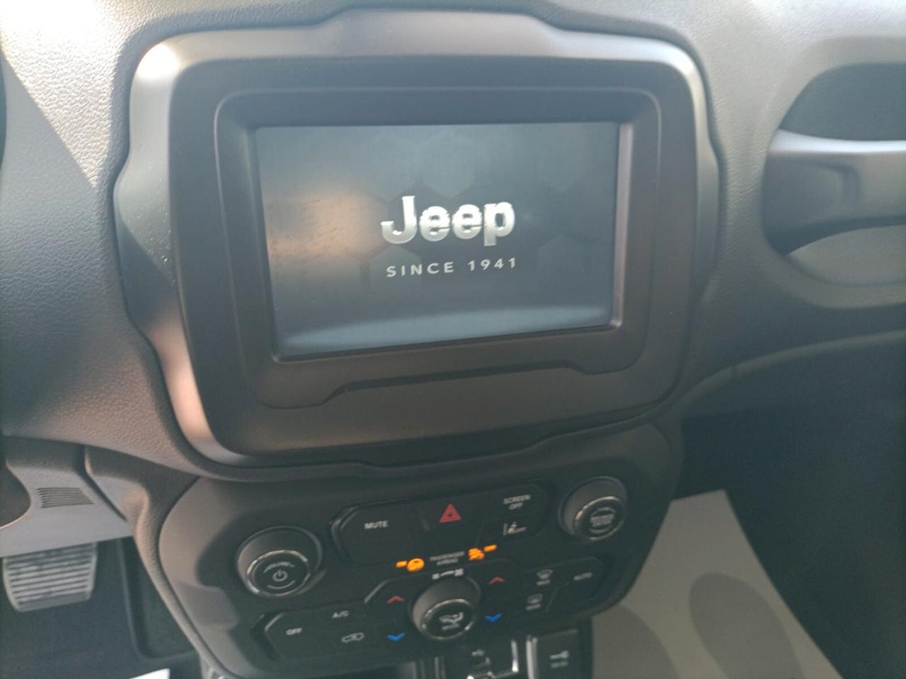 Jeep Renegade 1.5 Turbo T4 MHEV Limited